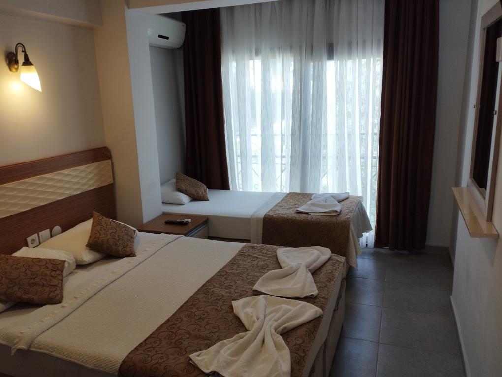 Standard Room, Garden View (3 Person)