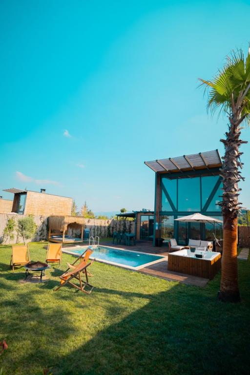 2+1 Bungalov, Göl Manzaralı, Özel Isıtmalı Havuz