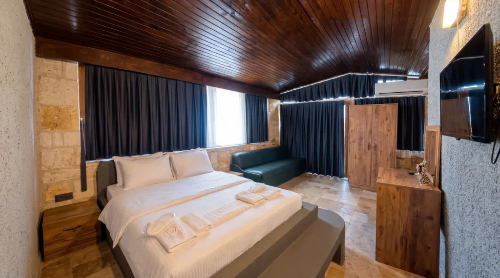 King Suit Oda, Deniz Manzaralı (3 Kişilik, Teraslı)