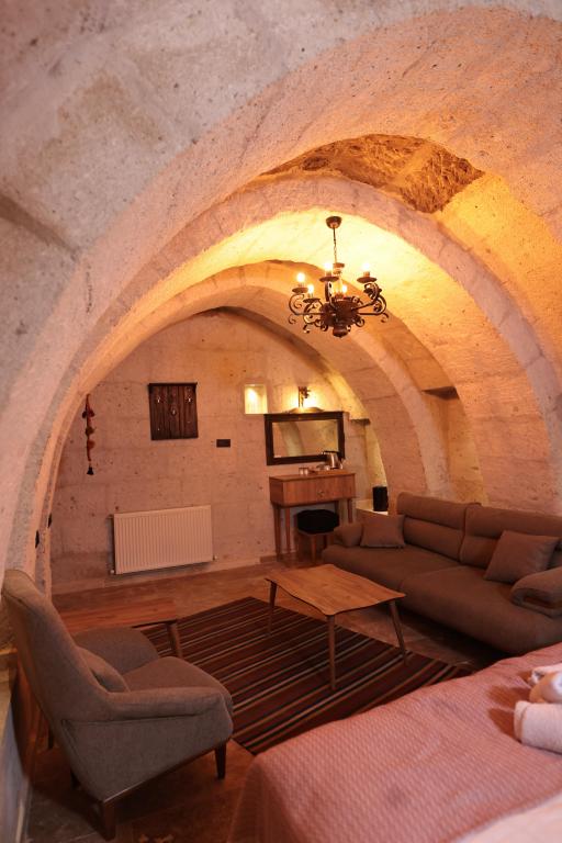 Suite Room, Viewless