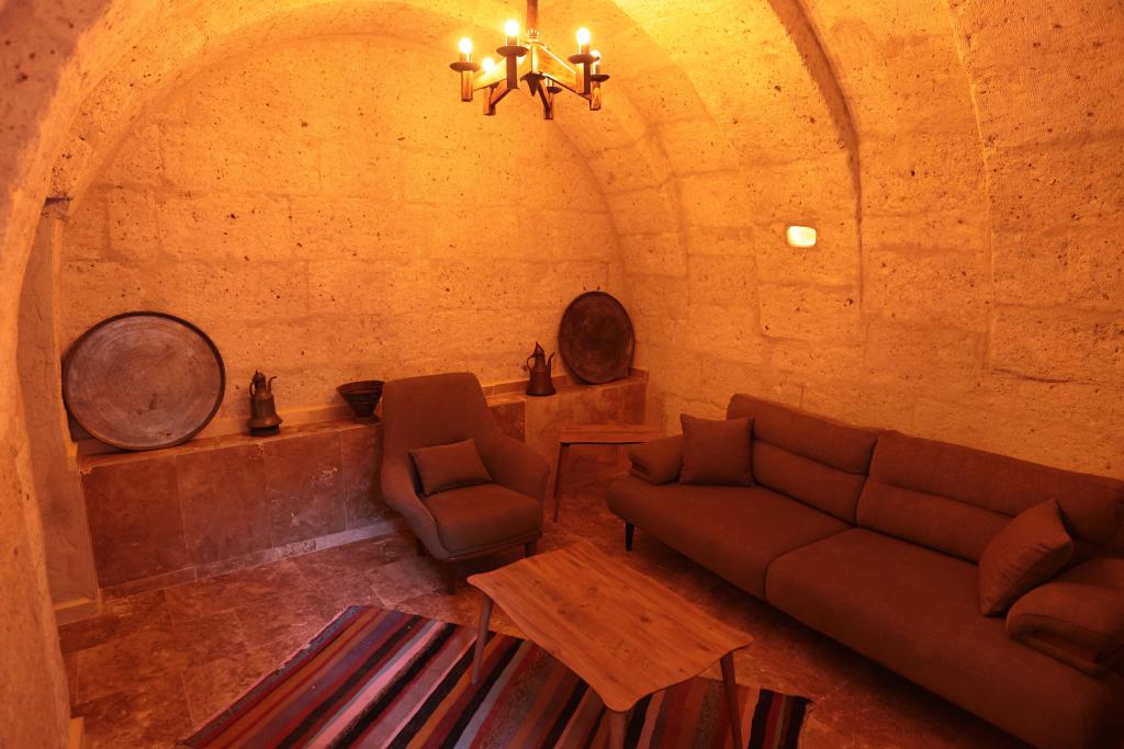 Connected Room, Courtyard View