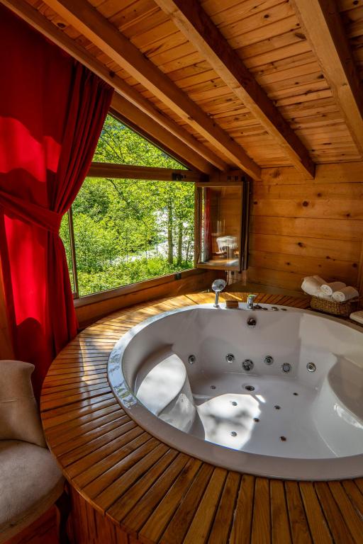 Mountain House, Mountain View (Jacuzzi)