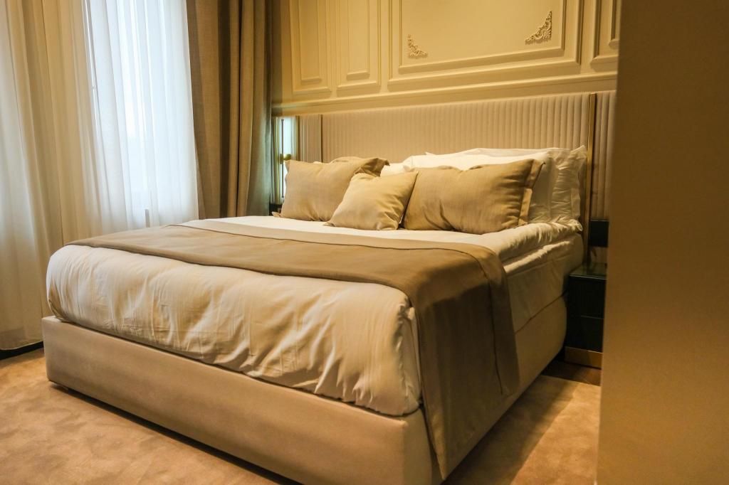 Standard Room, City View