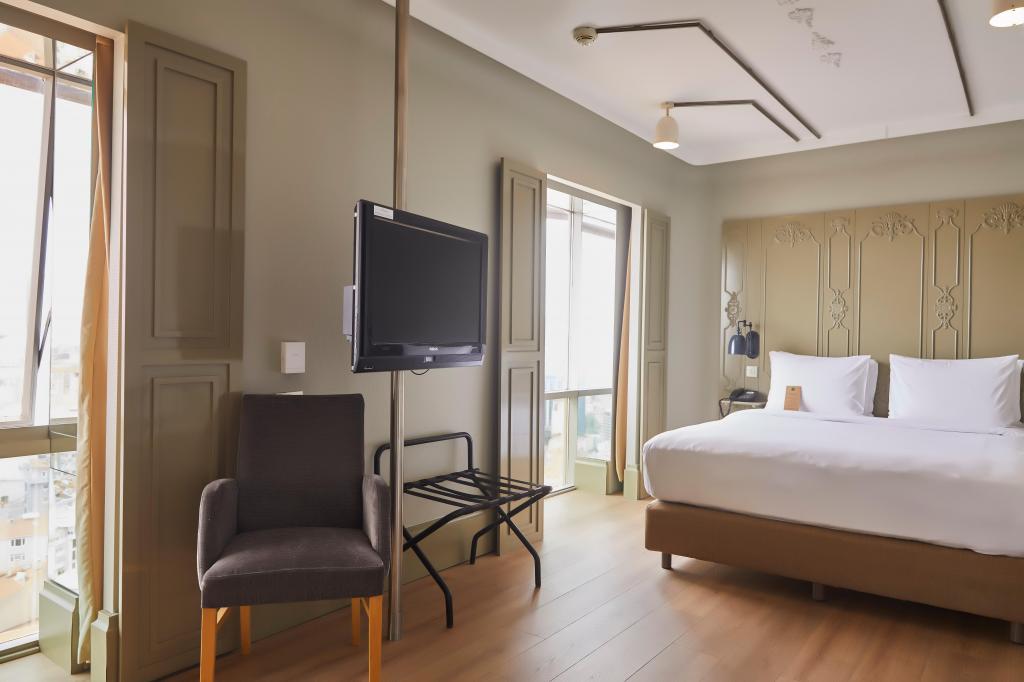 Family Deluxe Room, City View