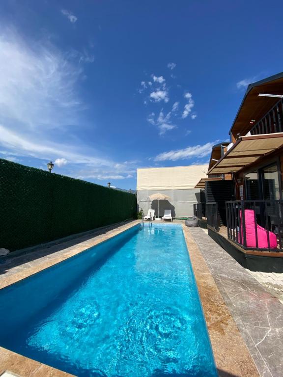 1+1 Villa,Doğa Manzaralı,Ortak Havuzlu