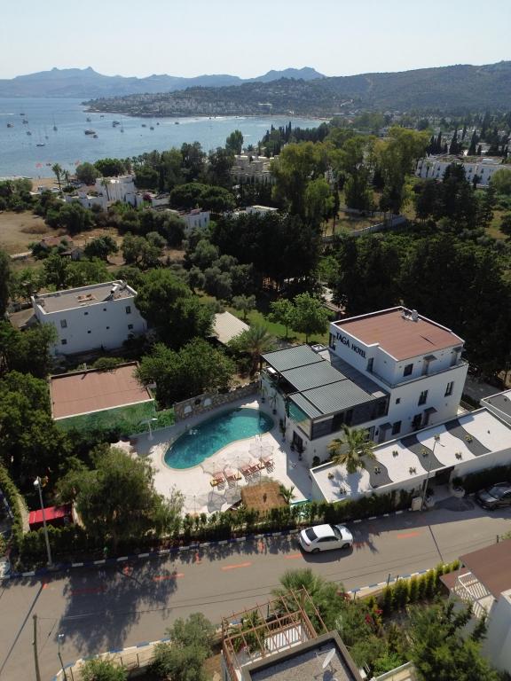 Taga Hotel