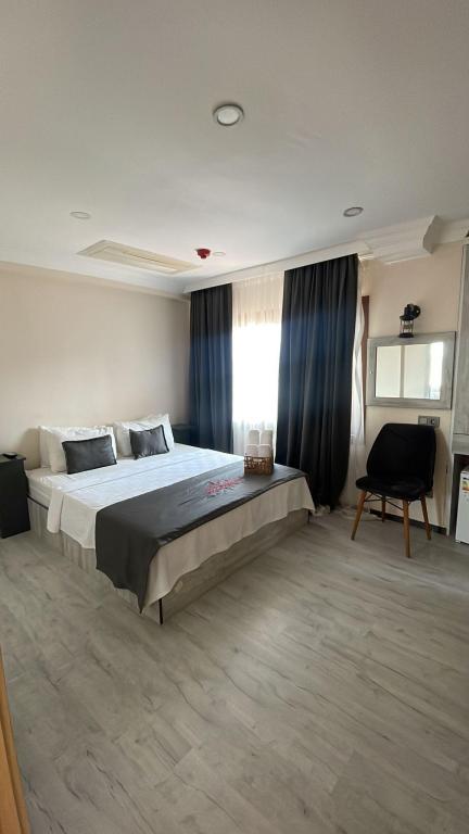 Economy Room, Sea View (Without Balcony)