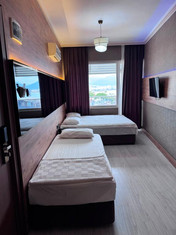 Triple,Deniz Manzaralı