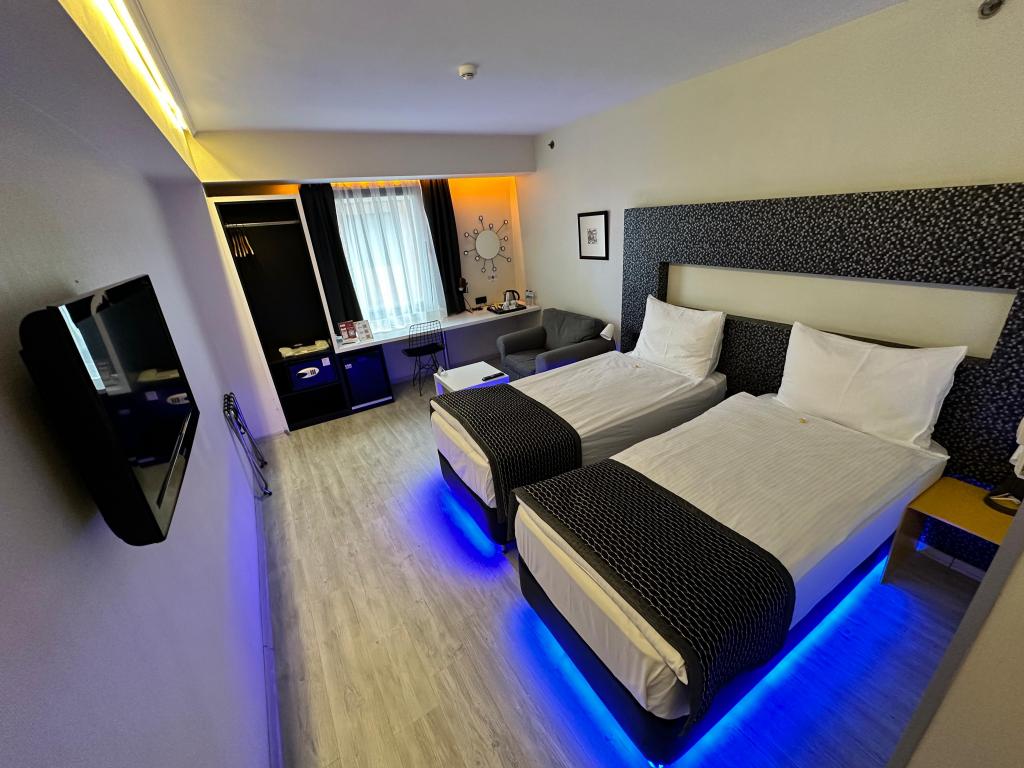 Otel Resmi