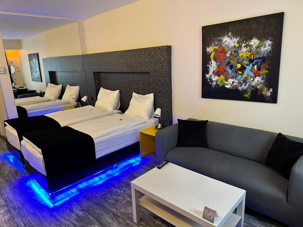 Otel Resmi