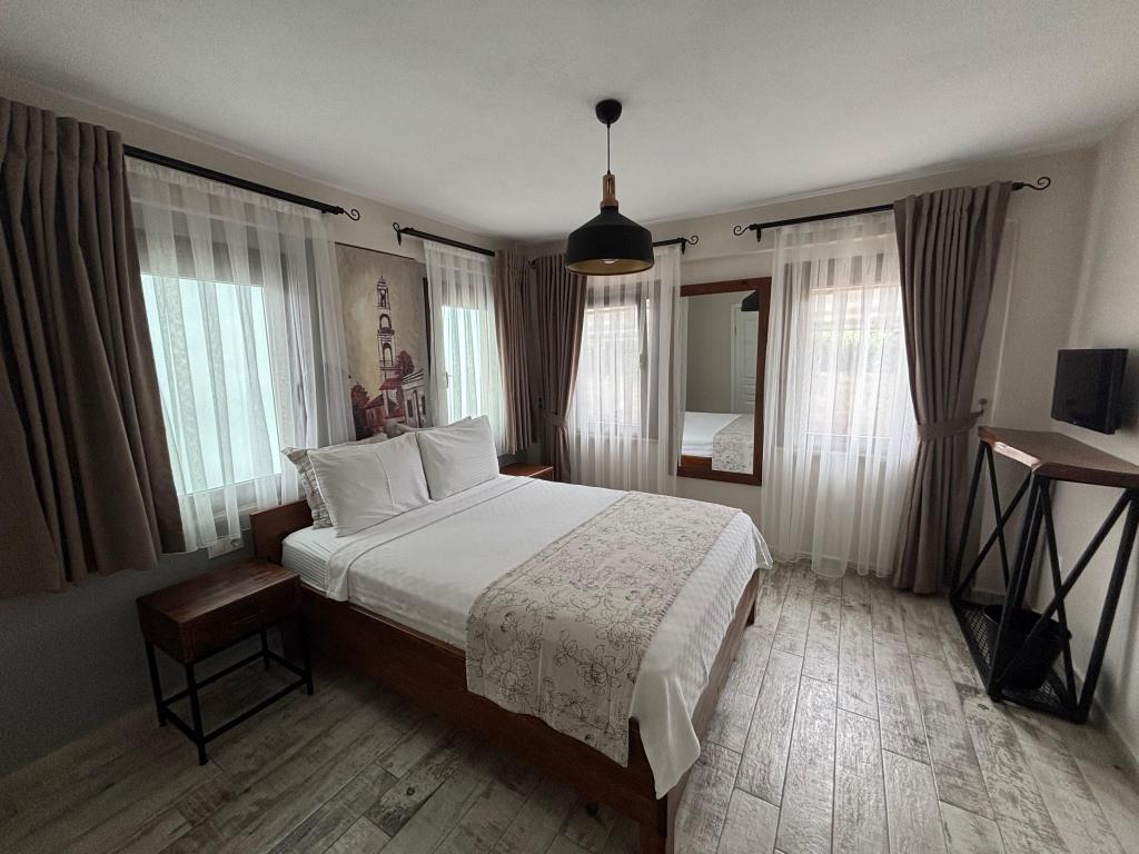 Standart Oda,Şehir Manzaralı