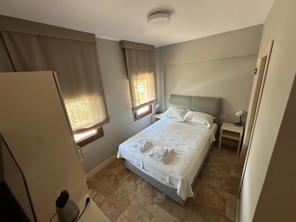 Classic Ground Floor Room, Sea View