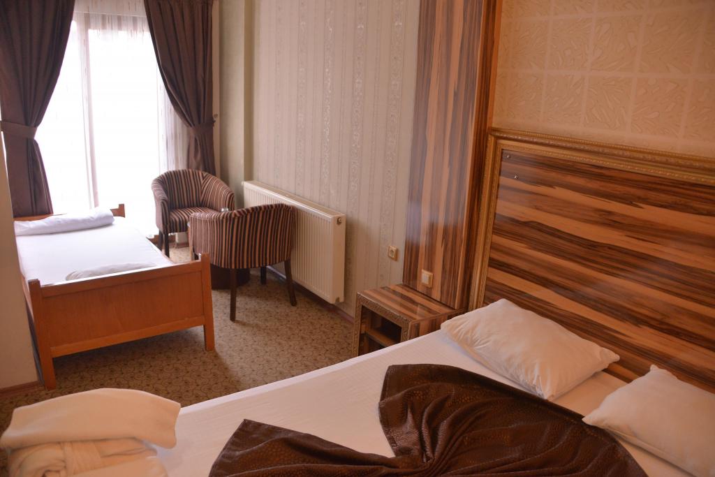 Large Room, City Or Mountain View