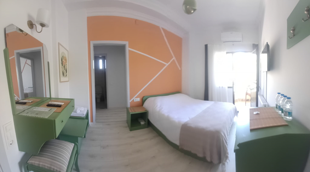 Standart Oda, Bahçe Manzaralı (3 Kişilik, Balkonlu)