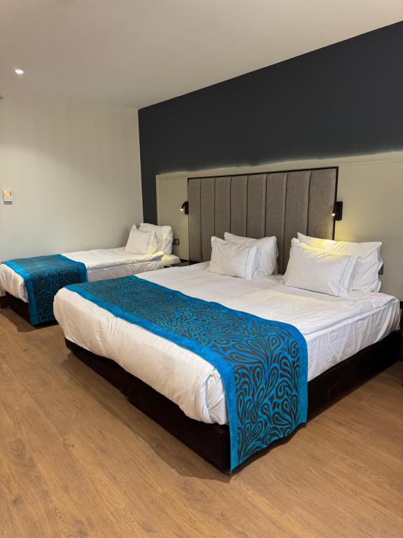 Standard Room, City View (Without Balcony)