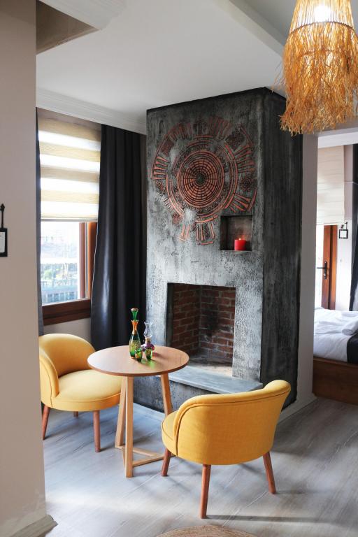 Deluxe Oda, Oriel Balkon Ve Jakuzili, Nehir Manzaralı, 1. Kat
