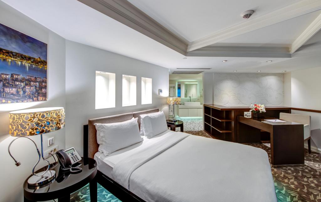 Superior Suit Oda, Şehir Manzaralı