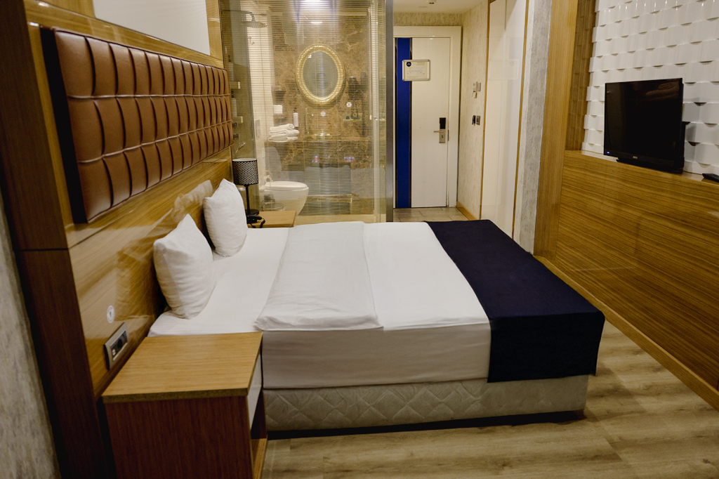 Standart Oda, Şehir Manzaralı