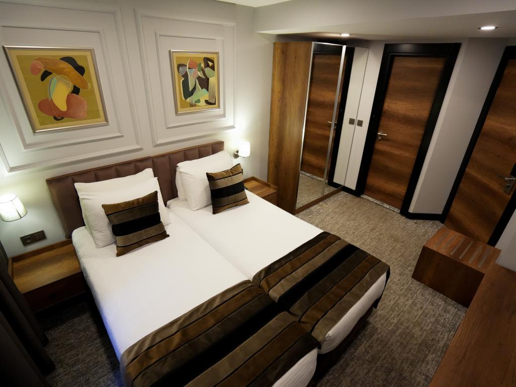 Otel Resmi