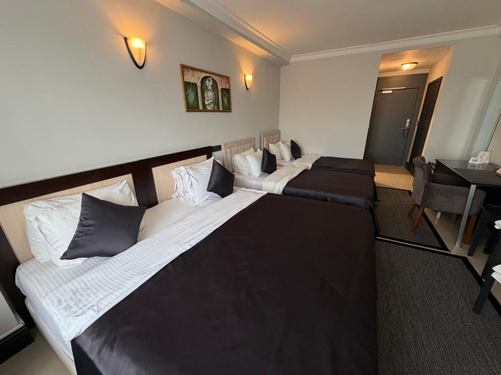Quad Room,şehir Manzaralı