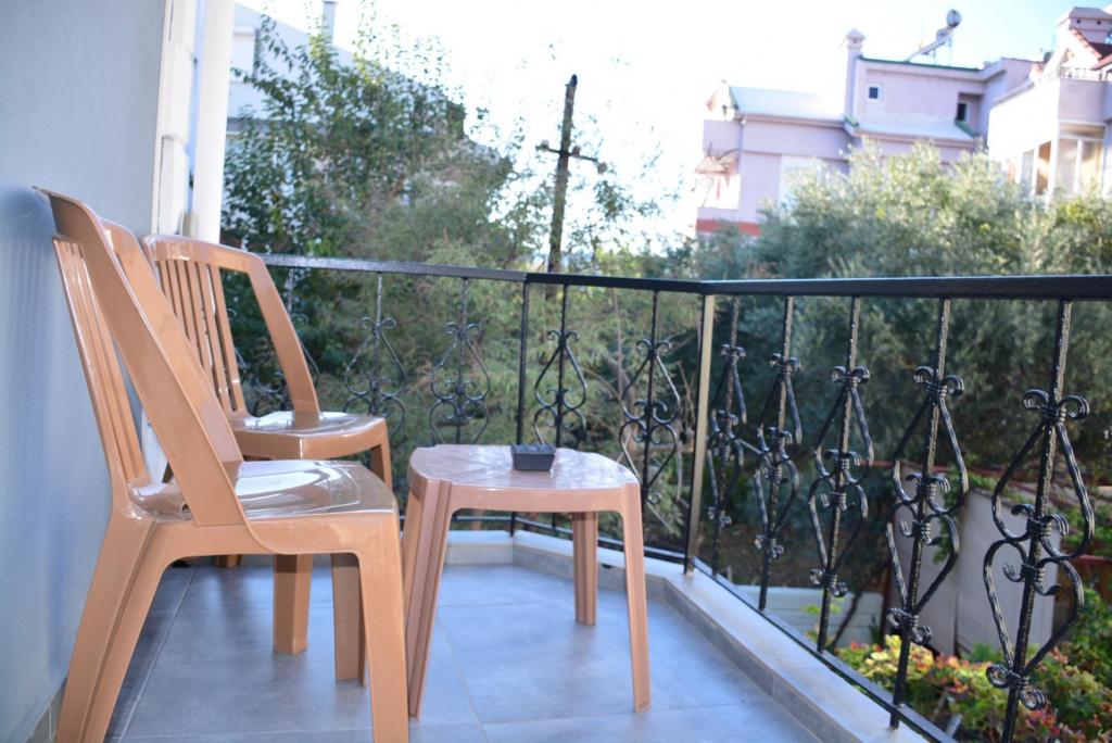 Family Room, Garden View (Balcony)