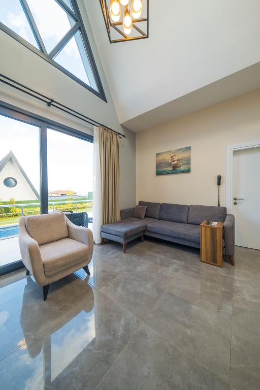 Deluxe Bungalow,Bahçe Manzaralı,Özel Havuzlu ve Jakuzili