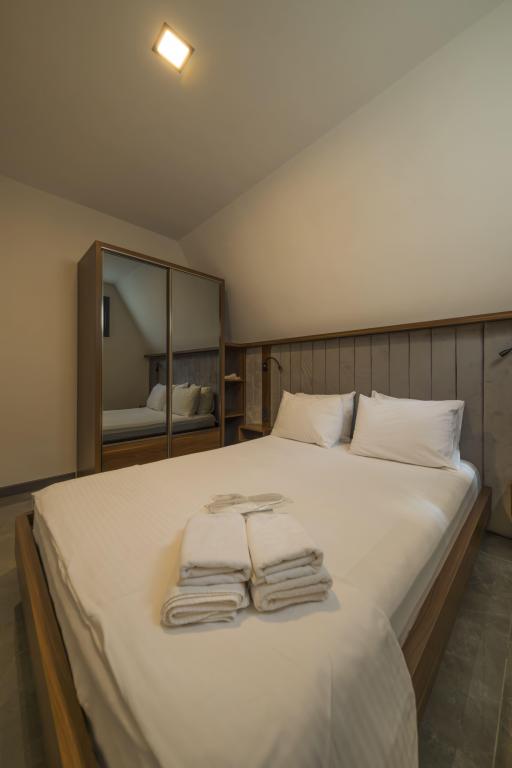 Standart Bungalow,Bahçe Manzaralı,Özel Havuzlu