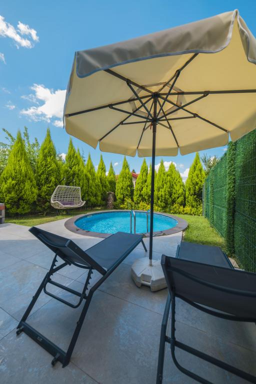 Standart Bungalow,Bahçe Manzaralı,Özel Havuzlu