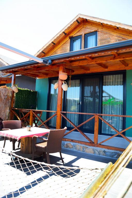 Bungalov Manolya,Bahçe Manzaralı,Bahçe Katı