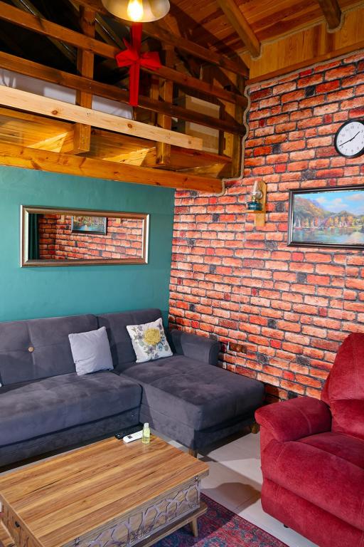 Bungalov Manolya,Bahçe Manzaralı,Bahçe Katı