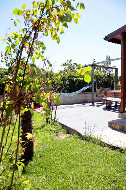 Bungalov Akasya,Bahçe Manzaralı,Bahçe Katı