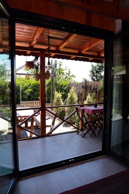 Bungalov Akasya,Bahçe Manzaralı,Bahçe Katı