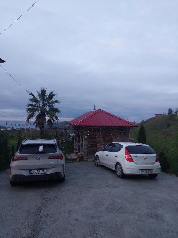 Özel park alanı mevcuttur.