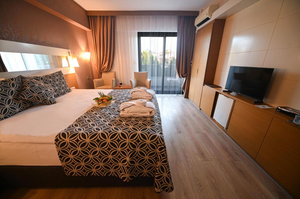 Standart Oda, Bahçe Manzaralı