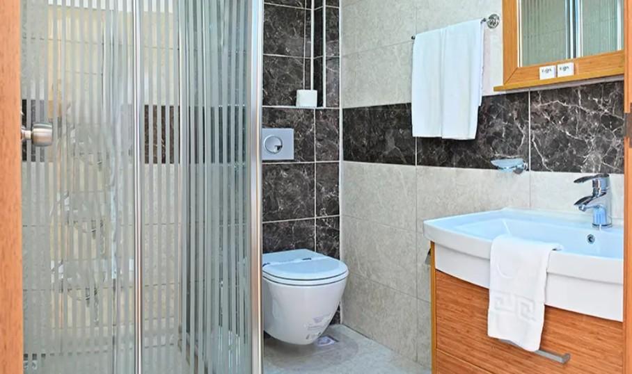 Standart Oda,Kısmı Deniz veya Havuz Manzaralı
