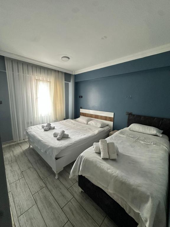 Suite,İki Tek Kişilik Yataklı