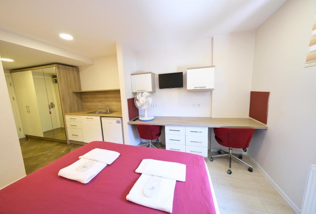 Standart Oda, Bahçe Manzaralı