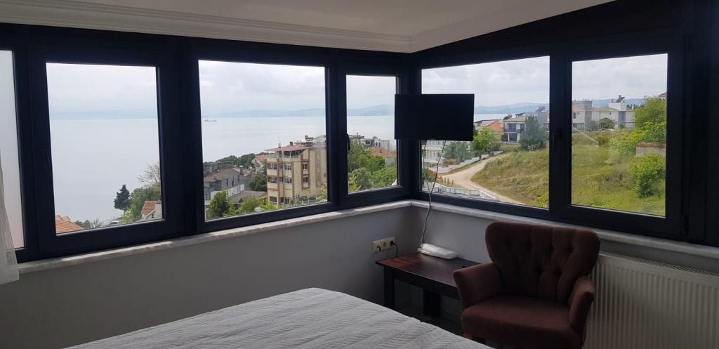 Teras Katı, Deniz Manzaralı