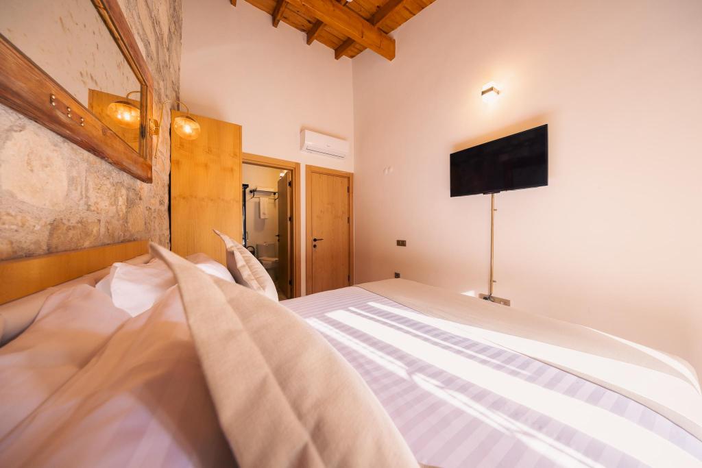 Standart Oda,Avlu Manzaralı,Havuzsuz