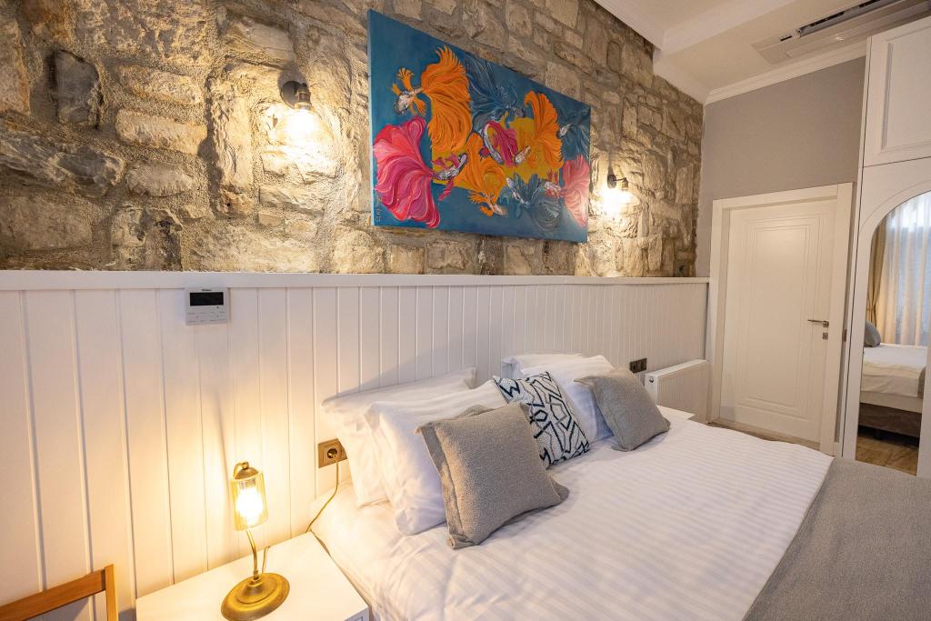 Suite,Avlu Manzaralı