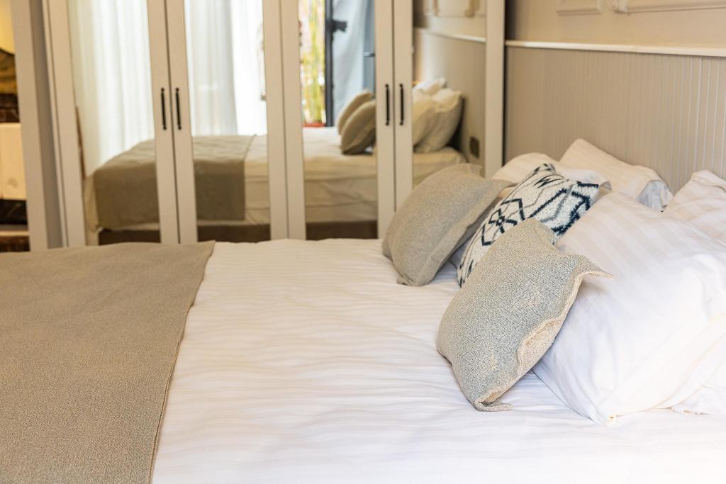 Deluxe Oda,Avlu Manzaralı