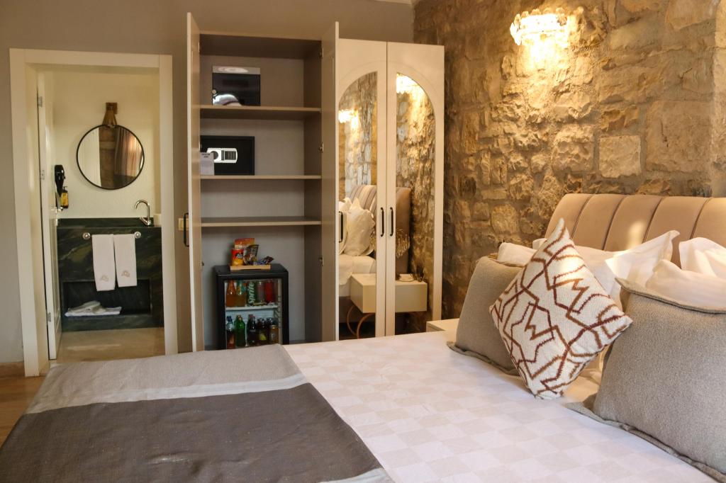 Executive Suit Oda, Avlu Manzaralı
