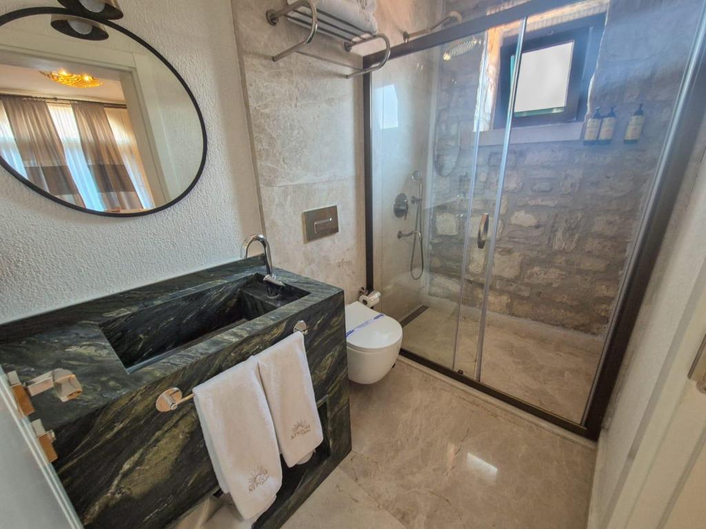 Premium Room,Avlu Manzaralı,2. Kat