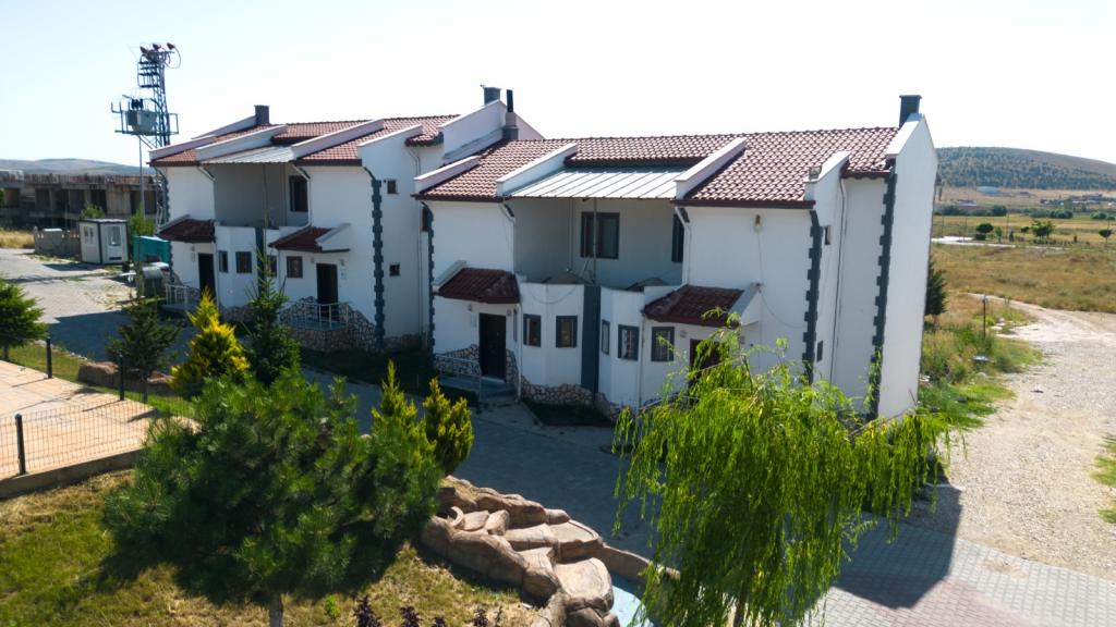 Villa 3+1 Apartment, Pool View