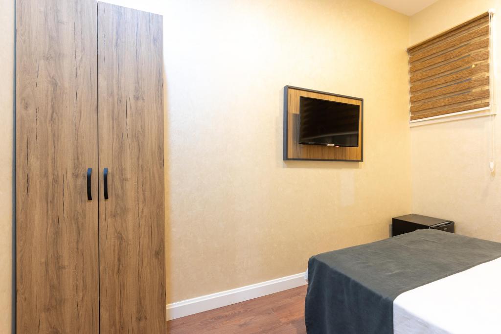 Standard Room, City View