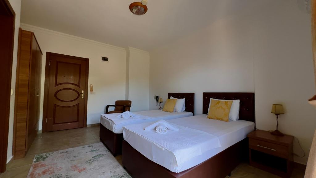 Standart Oda,Deniz Manzaralı,Balkonlu