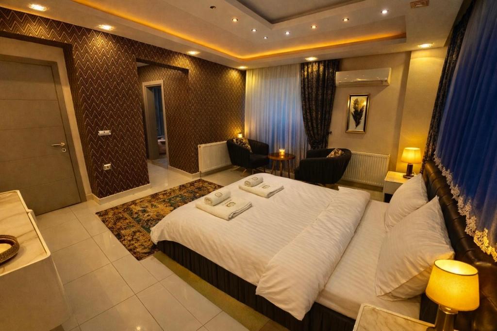 Suite Room (Jacuzzi)