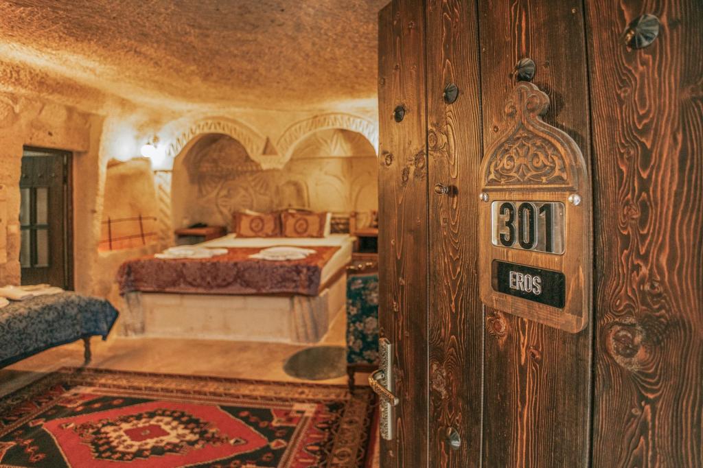 Family Suite Room, Courtyard View (Without Bathroom)
