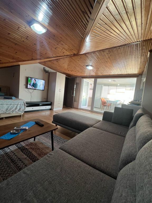 Daire,Deniz Manzaralı,Klimalı