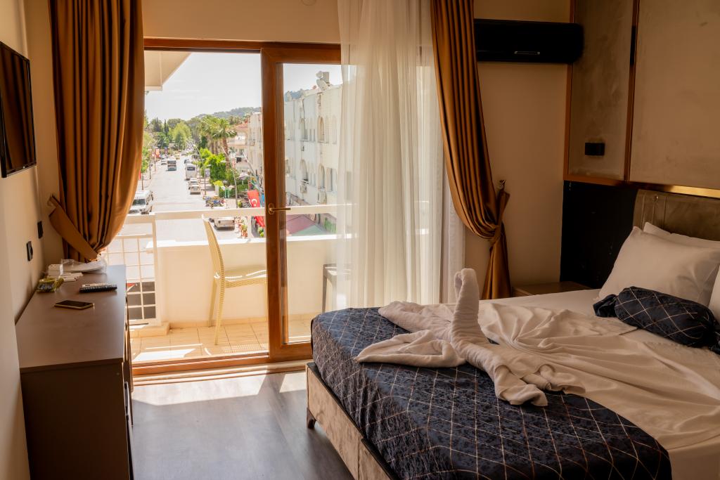 Ekonomik Oda,Bahçe Manzaralı